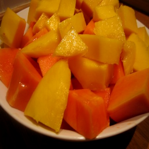 Ensalada de mango y papaya